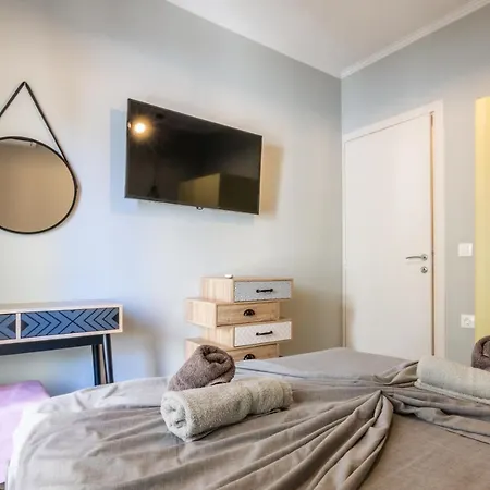 Apartament Goutadika *